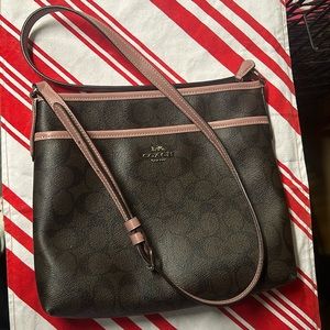 Authentic coach bag/purse